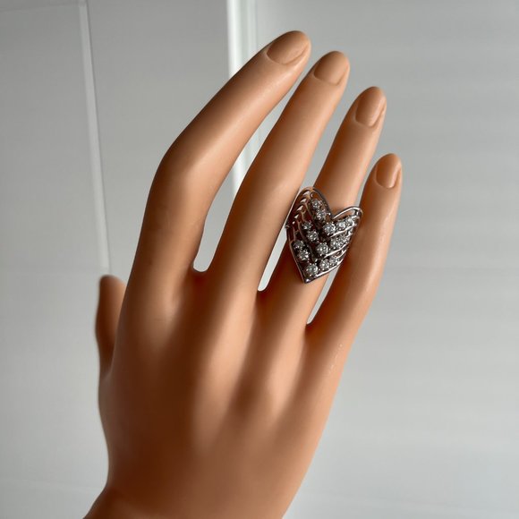 15 Diamond Ring